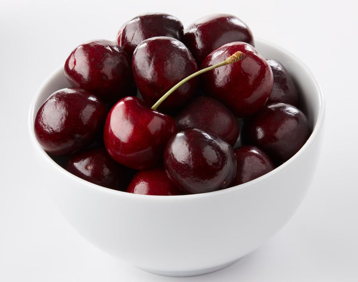 Fresh Red Cherries 907g